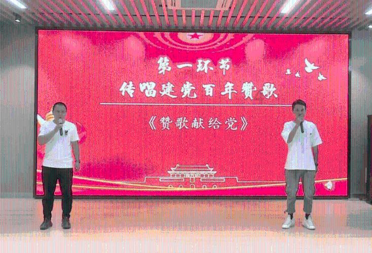 郏县东城街道:义写春联送温暖 浓浓墨香迎新春